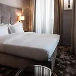 Dom - Preferred & Hotell