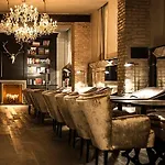 Dom - Preferred & Hotell