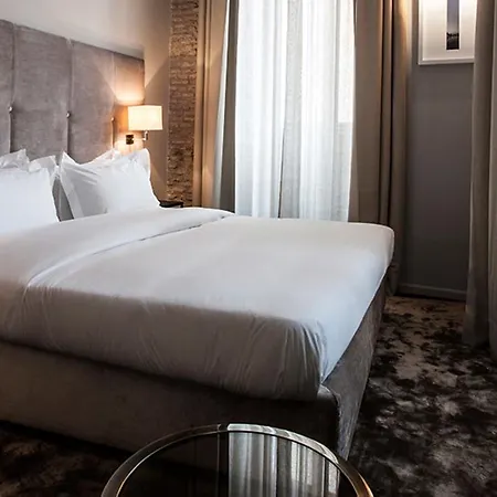 Dom - Preferred & Hotel